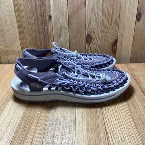 KEEN Sandals Women Size 8 Light Purple Woven Closed Toe Outdoor Trail 2057